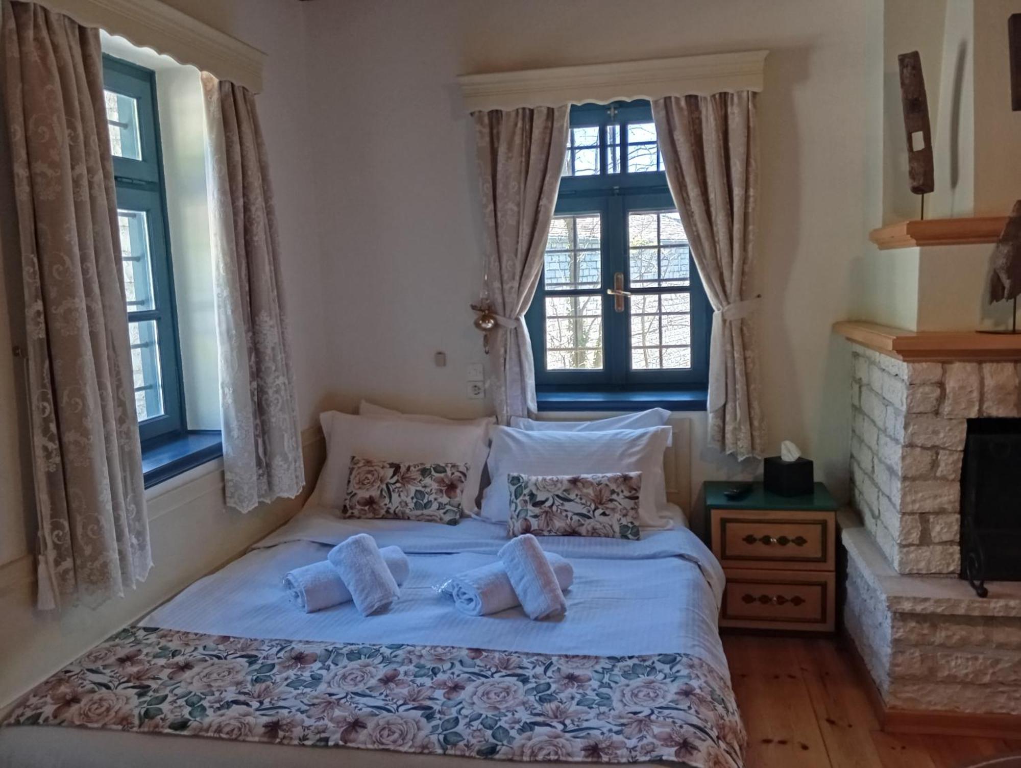 Andromachi'S Beloi Hotel ビッツァ エクステリア 写真